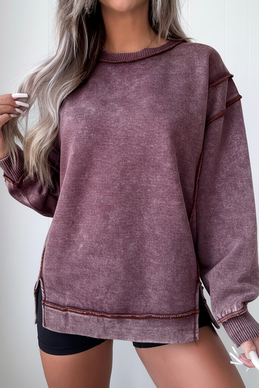 Mineral Wash Side Slit Sweatshirt November.